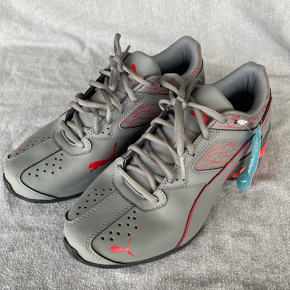 Men's gray puma shoes